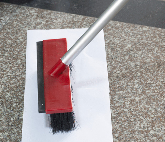 TUFFRIDER SQUEEGEE WASHSTALL BROOM - Stable Supplies, Stall Brooms Red STANDARD